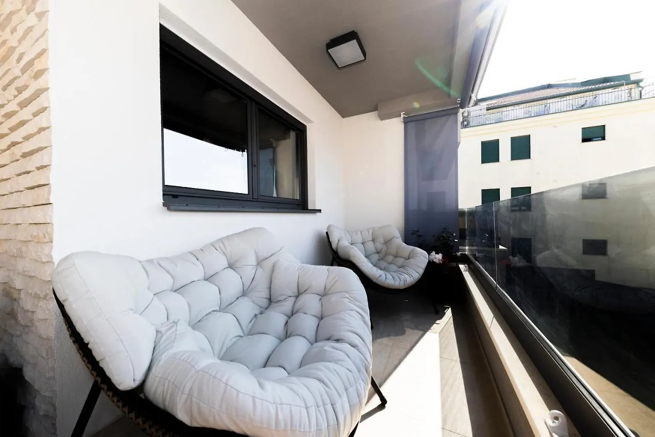 Appartamento Apartman 4U Zara Croazia