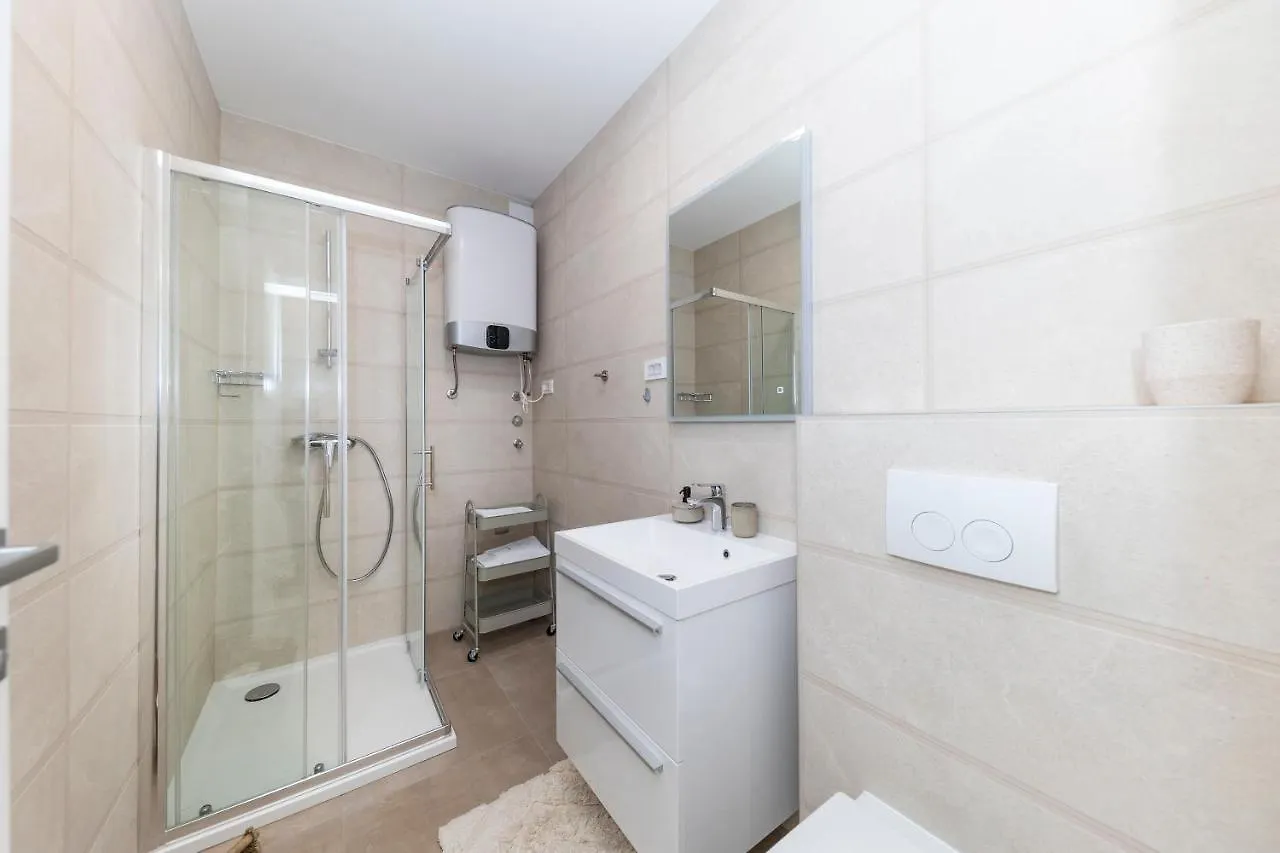 Appartamento Apartman 4U Zara